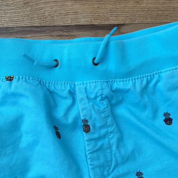 Gap Pull-on patterned shorts boys XL - Picture 2 of 5